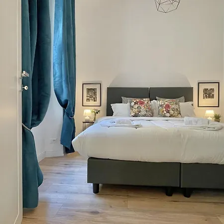 Apartment Happy Family Orefici Genua